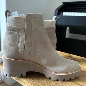 Dolce vita Huey wedge suede boots